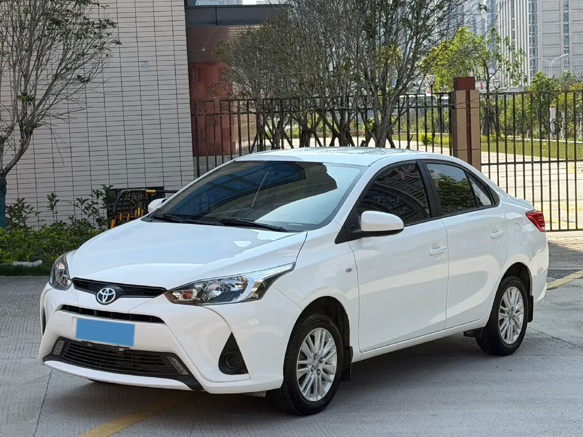 2017 Bestune X40 1.6L 114HP L4 6AT,autocango,china used car exporter,china ev exporter,chinese used car exporter,chinese used ev exporter