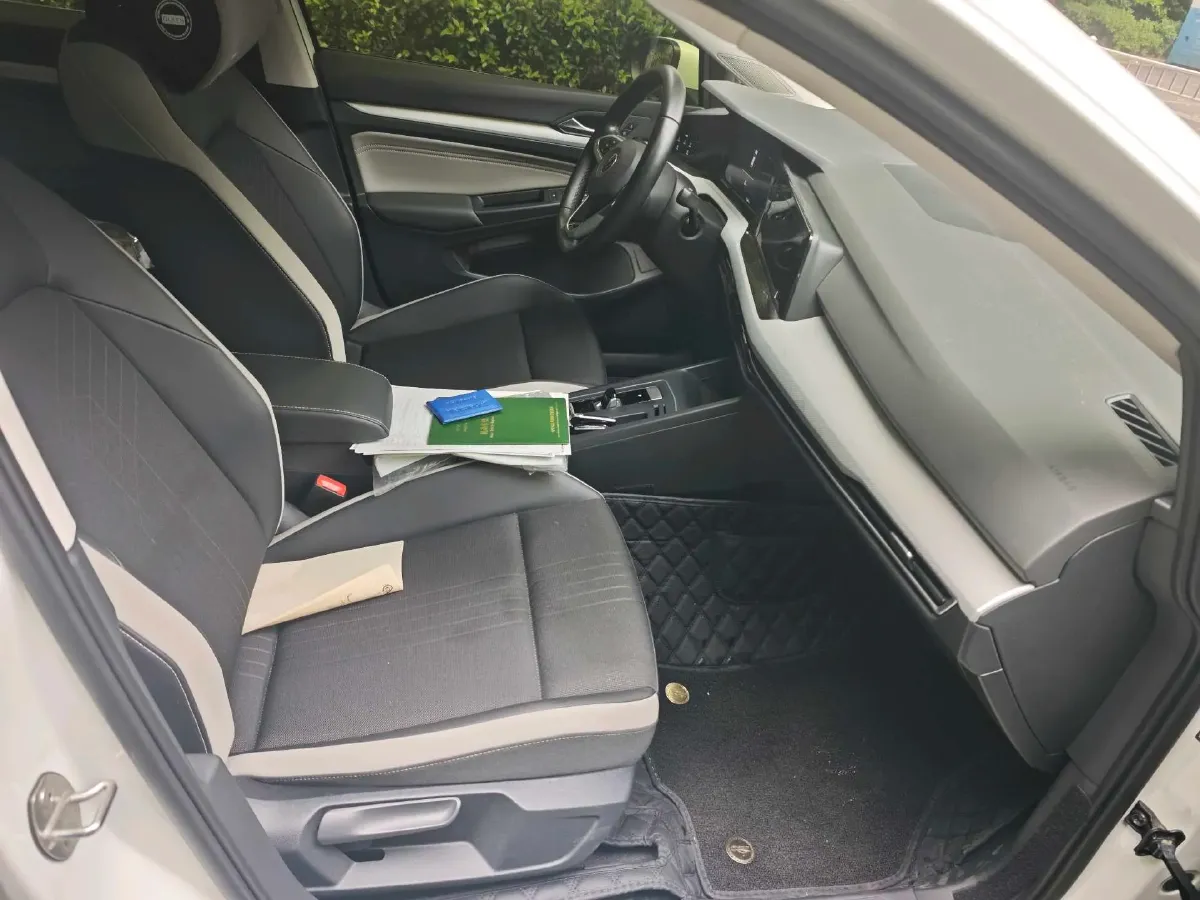 2021 Volkswagen Golf 1.4T 150HP L4 7DCT,autocango,china used car exporter,china ev exporter,chinese used car exporter,chinese used ev exporter