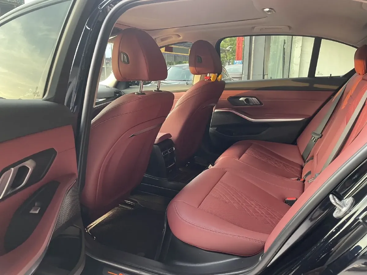 2024 BMW i3 BEV 70KWH,autocango,china used car exporter,china ev exporter,chinese used car exporter,chinese used ev exporter