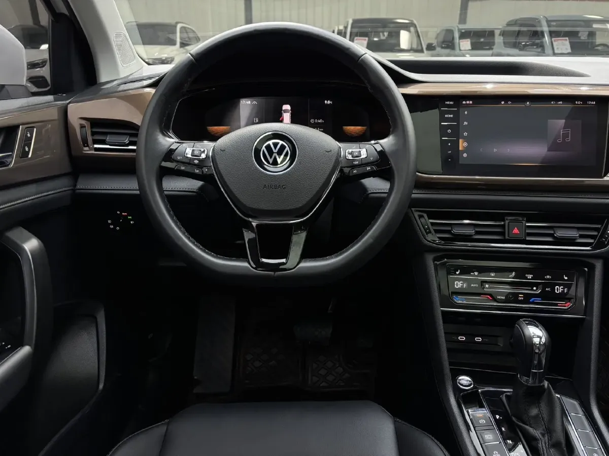 2022 Volkswagen Tharu 1.4T 150HP L4 7DCT,autocango,china used car exporter,china ev exporter,chinese used car exporter,chinese used ev exporter