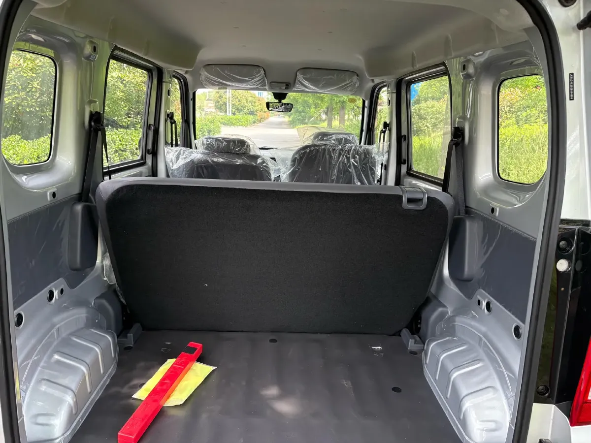 2025 WuLing ZhiGuang BEV 17.7KWH,autocango,china used car exporter,china ev exporter,chinese used car exporter,chinese used ev exporter