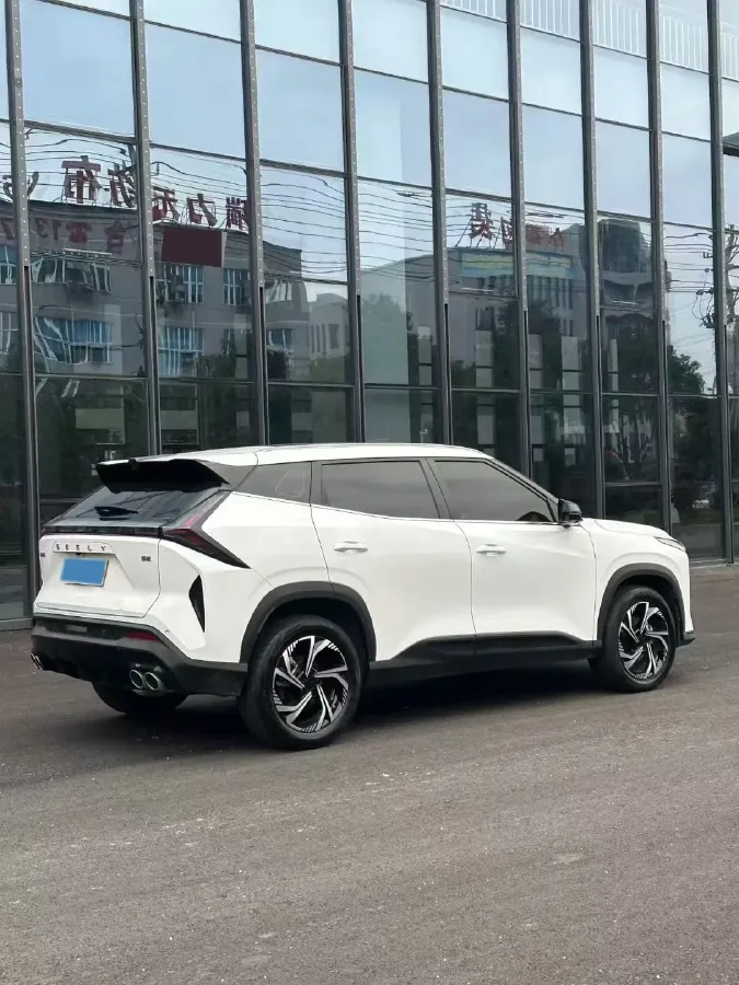 2024 Geely Emgrand L HiP 1.5T 181HP L4 3DHT PHEV 15.5KWH,autocango,china used car exporter,china ev exporter,chinese used car exporter,chinese used ev exporter