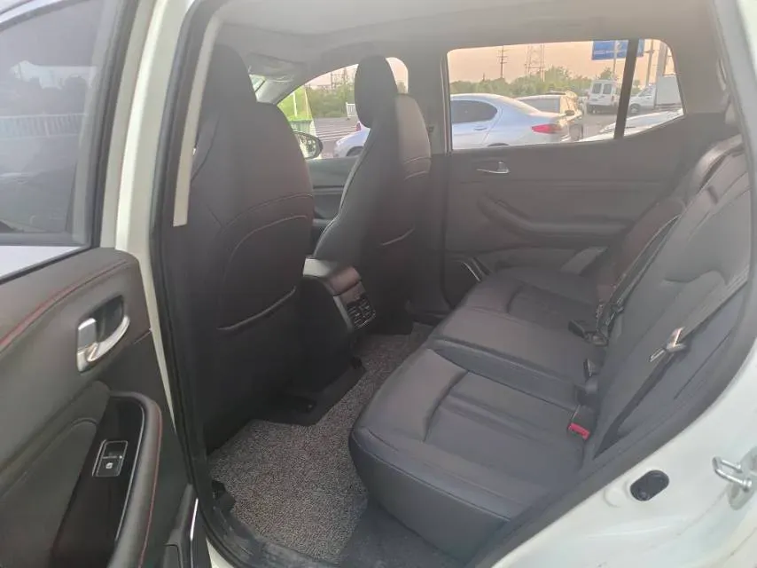 2021 GAC Trumpchi GS4 1.5T 169HP L4 6AT,autocango,china used car exporter,china ev exporter,chinese used car exporter,chinese used ev exporter