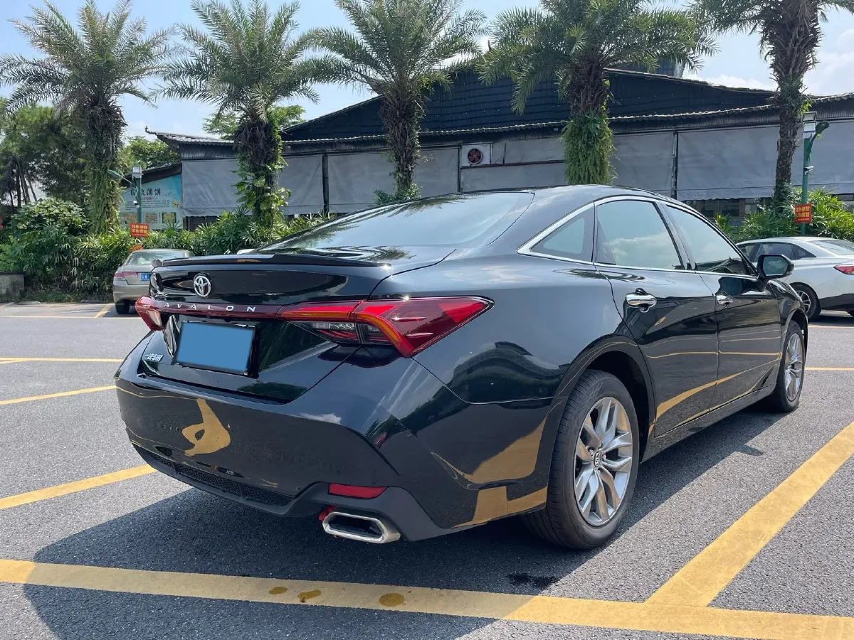 2021 Toyota Avalon 2.5L 209HP L4 8AT,autocango,china used car exporter,china ev exporter,chinese used car exporter,chinese used ev exporter