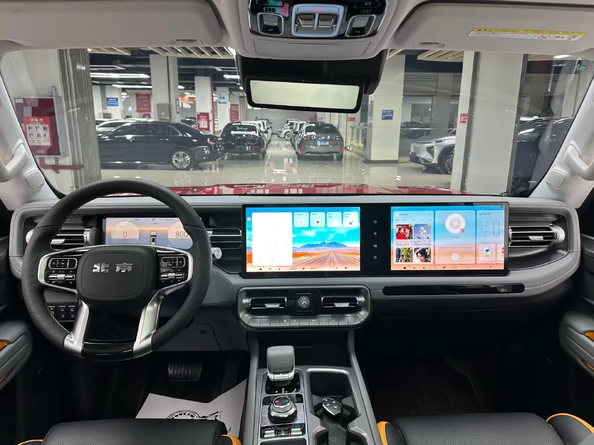 2024 Beijing BJ40 2.0T 245HP L4 8AT,autocango,china used car exporter,china ev exporter,chinese used car exporter,chinese used ev exporter