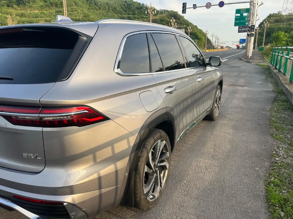 2021 Geely Monjaro 2.0T 218HP L4 7DCT,autocango,china used car exporter,china ev exporter,chinese used car exporter,chinese used ev exporter