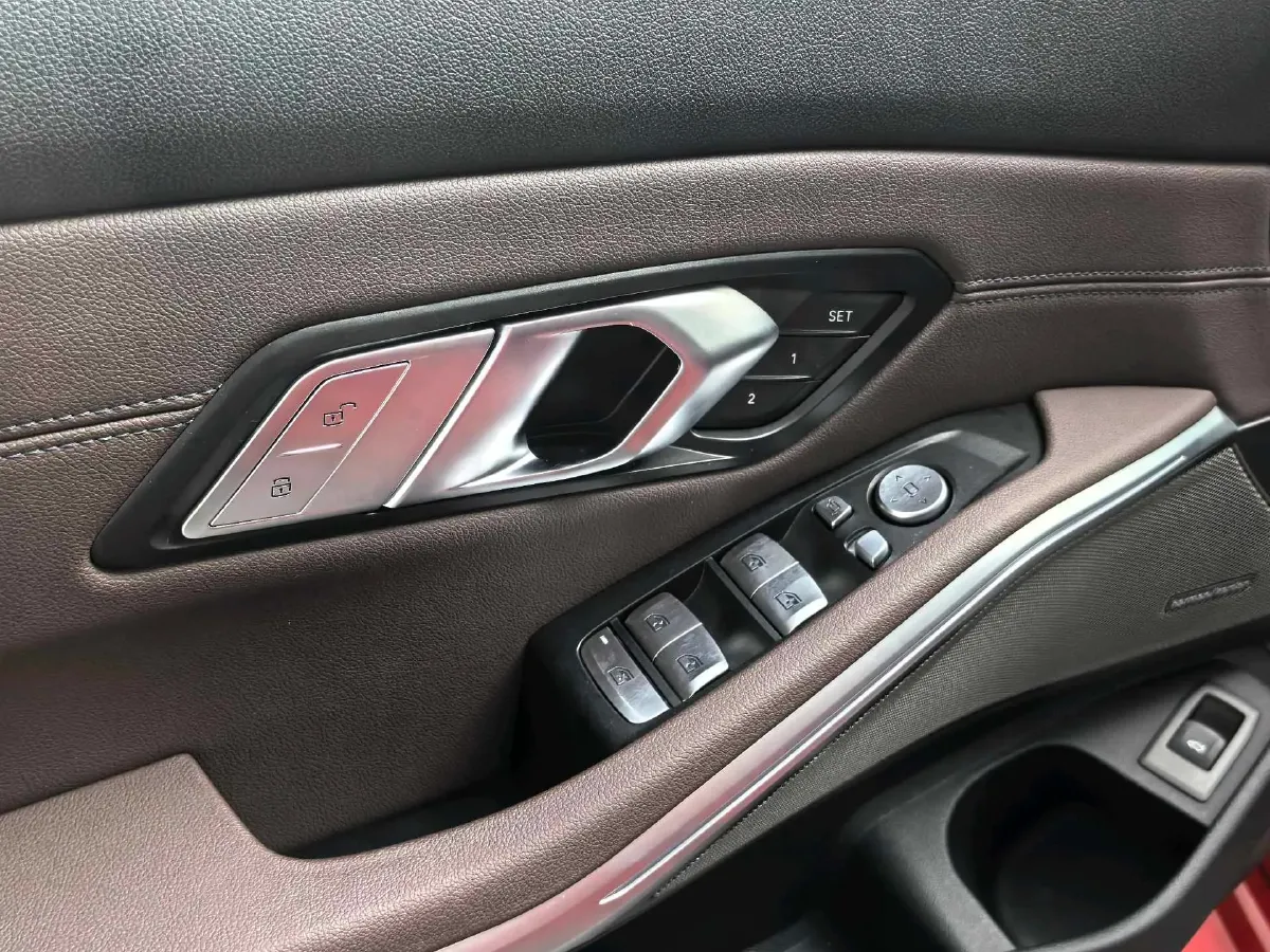 2020 BMW 3 Series 2.0T 184HP L4 8AT,autocango,china used car exporter,china ev exporter,chinese used car exporter,chinese used ev exporter