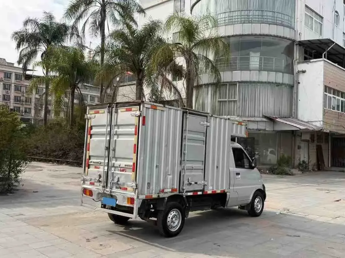 2019 WuLing RongGuang Mini Truck 1.5L 107HP L4 5MT,autocango,china used car exporter,china ev exporter,chinese used car exporter,chinese used ev exporter