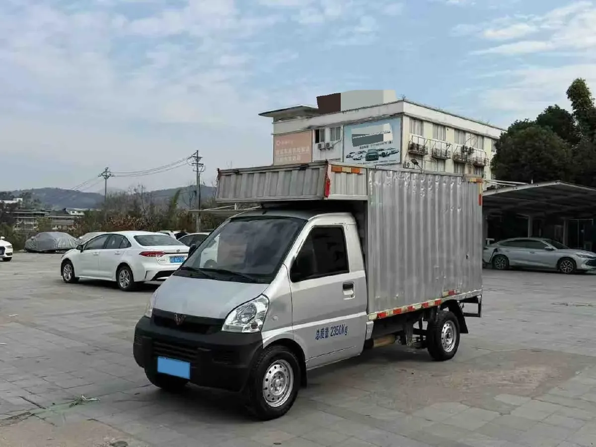 2019 WuLing RongGuang Mini Truck 1.5L 107HP L4 5MT,autocango,china used car exporter,china ev exporter,chinese used car exporter,chinese used ev exporter