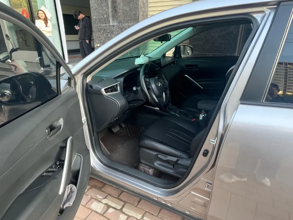 2023 Toyota Corolla Cross 2.0L 171HP L4 CVT,autocango,china used car exporter,china ev exporter,chinese used car exporter,chinese used ev exporter