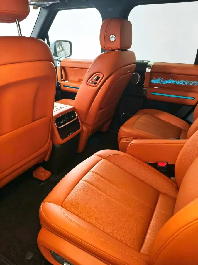 2025 Jetour Zongheng G700 2.0T 211HP L4 2DHT PHEV,autocango,china used car exporter,china ev exporter,chinese used car exporter,chinese used ev exporter