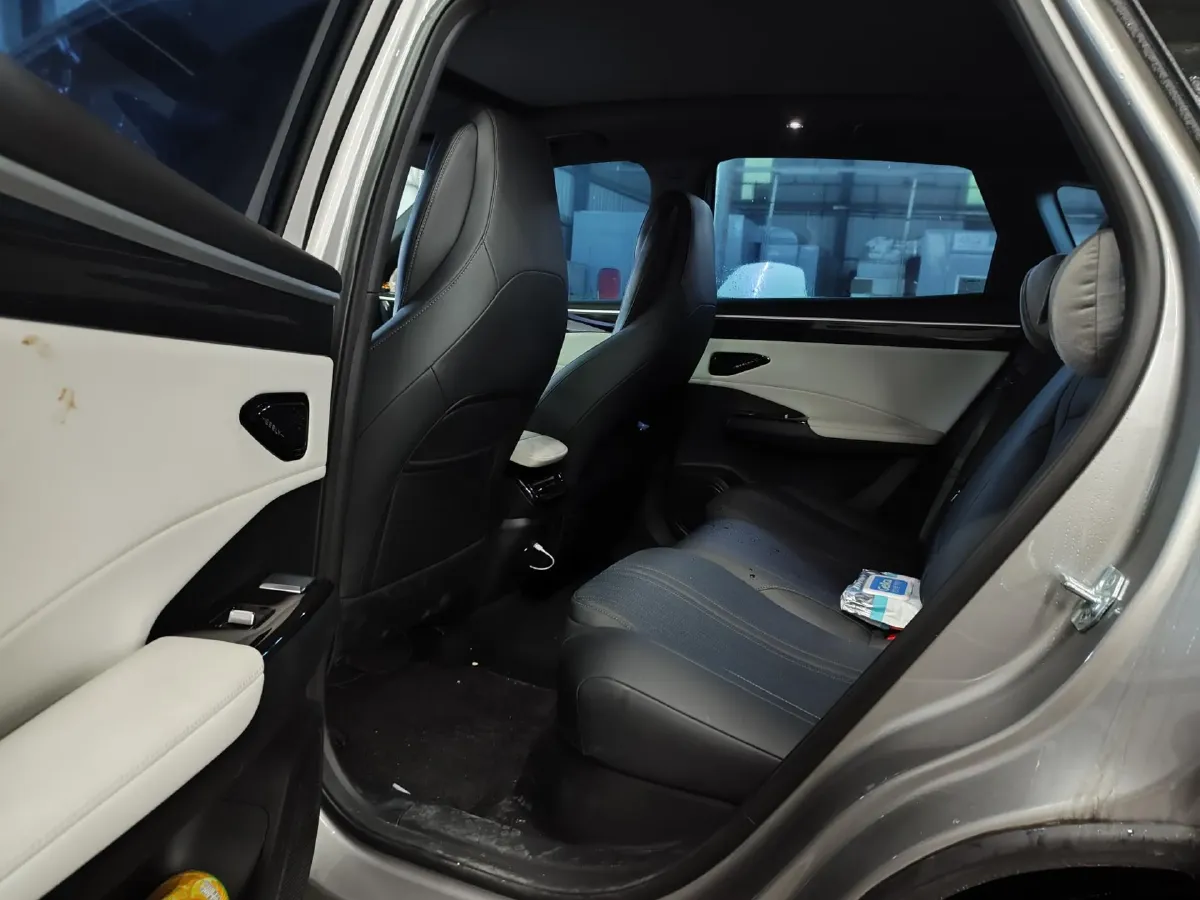 2024 Geely Galaxy L7 1.5T 163HP L4 3DHT PHEV 18.7KWH,autocango,china used car exporter,china ev exporter,chinese used car exporter,chinese used ev exporter