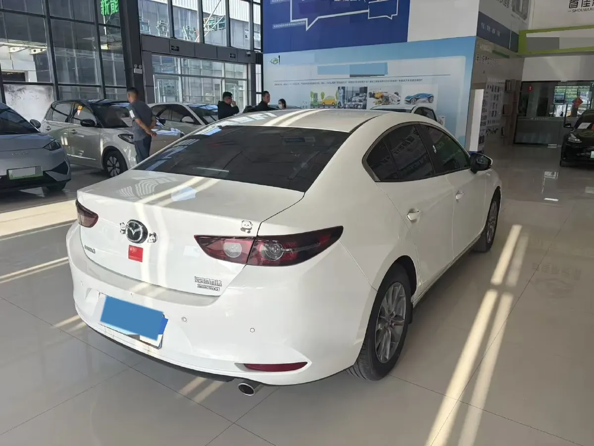 2021 Mazda 3 Axela 2.0L 158HP L4 6AT,autocango,china used car exporter,china ev exporter,chinese used car exporter,chinese used ev exporter