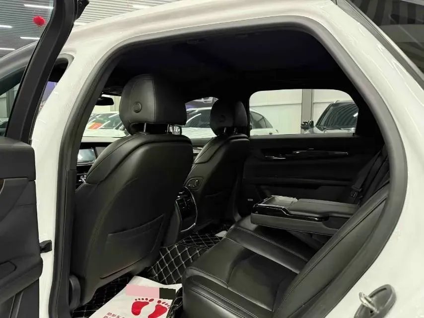 2021 Cadillac CT6 2.0T 237HP L4 10AT,autocango,china used car exporter,china ev exporter,chinese used car exporter,chinese used ev exporter