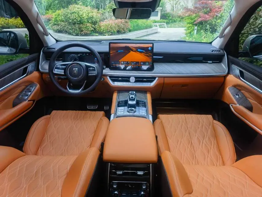 2023 Tank 500 2.0T 252HP L4 9AT PHEV 37.1KWH,autocango,china used car exporter,china ev exporter,chinese used car exporter,chinese used ev exporter