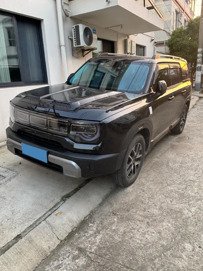 2024 Beijing BJ30 1.5T 188HP L4 7DCT,autocango,china used car exporter,china ev exporter,chinese used car exporter,chinese used ev exporter