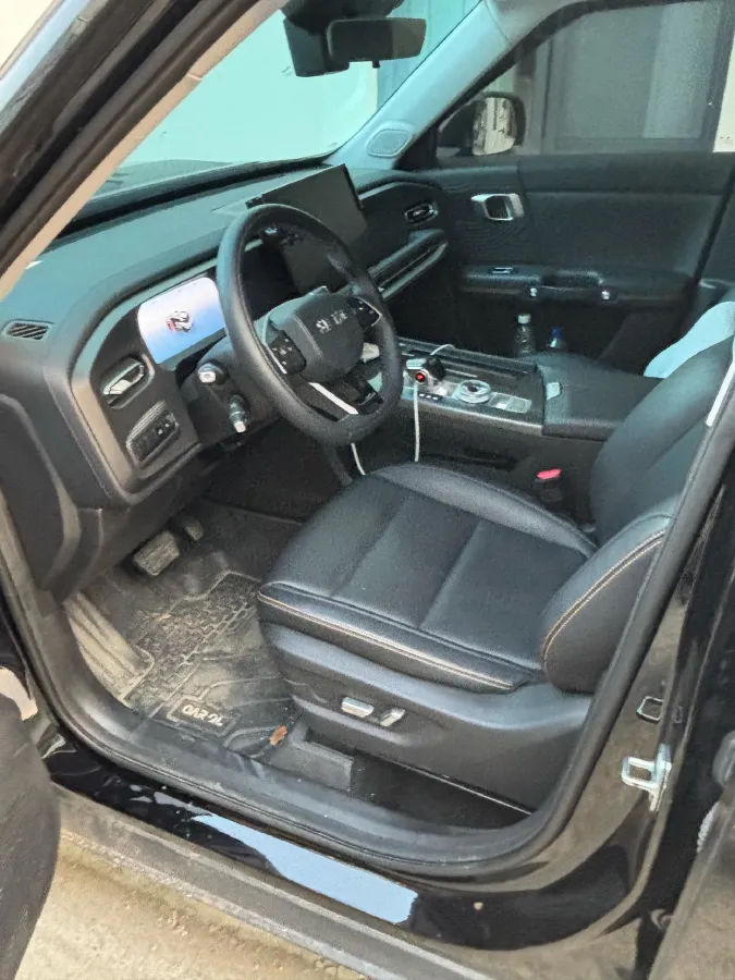 2024 Beijing BJ30 1.5T 188HP L4 7DCT,autocango,china used car exporter,china ev exporter,chinese used car exporter,chinese used ev exporter