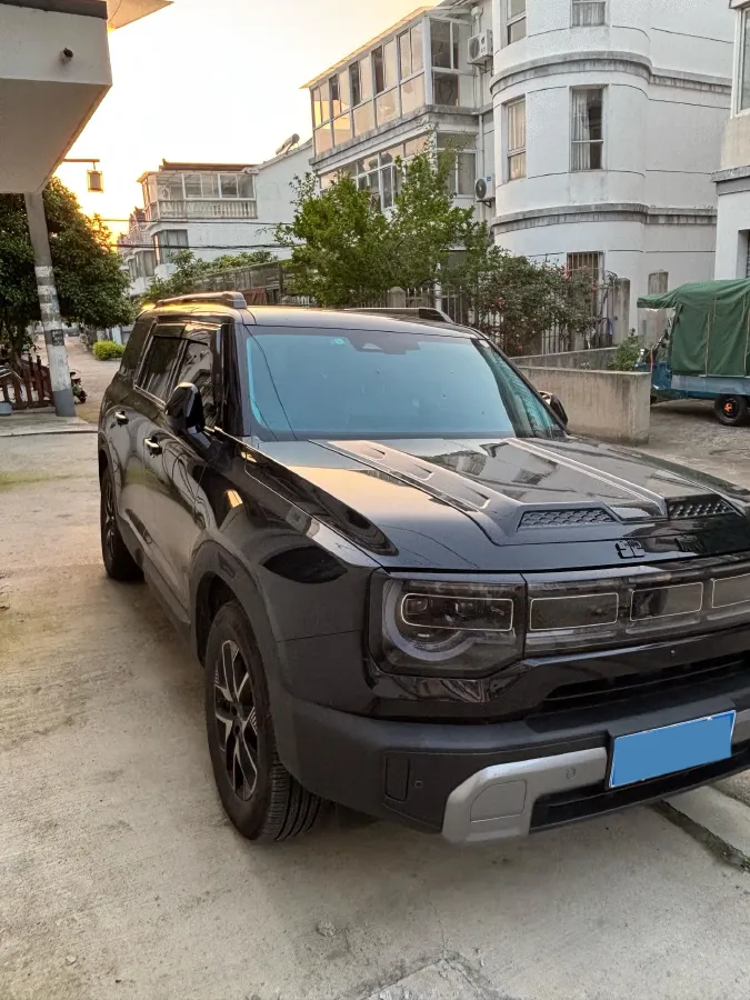 2024 Beijing BJ30 1.5T 188HP L4 7DCT,autocango,china used car exporter,china ev exporter,chinese used car exporter,chinese used ev exporter