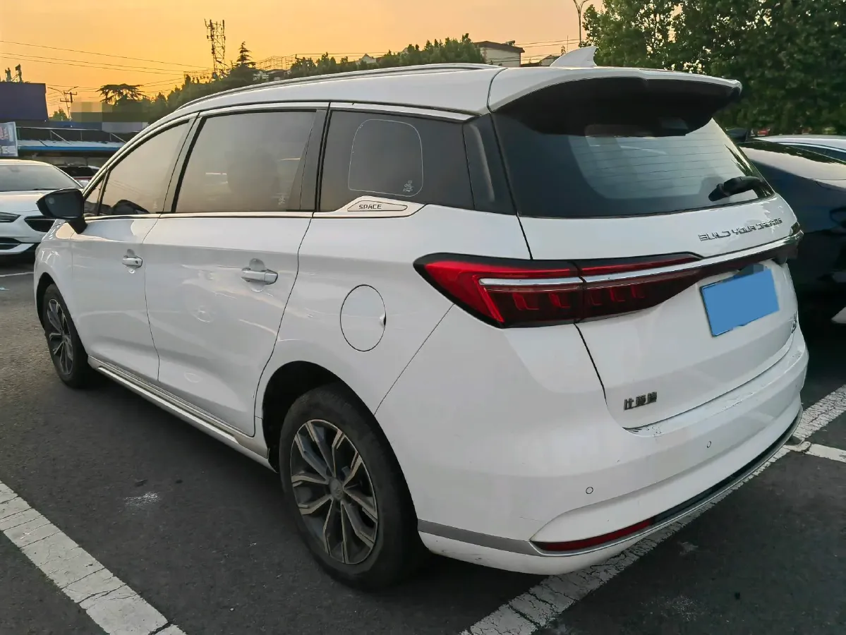2021 BYD Song MAX 1.5T 160HP L4 6DCT,autocango,china used car exporter,china ev exporter,chinese used car exporter,chinese used ev exporter