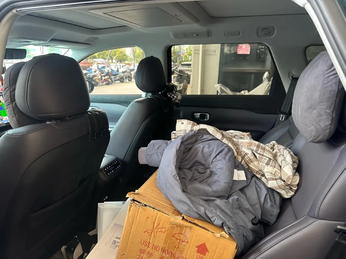 2024 Leapmotor C16 1.5L 95HP L4 REEV 28.4KWH,autocango,china used car exporter,china ev exporter,chinese used car exporter,chinese used ev exporter