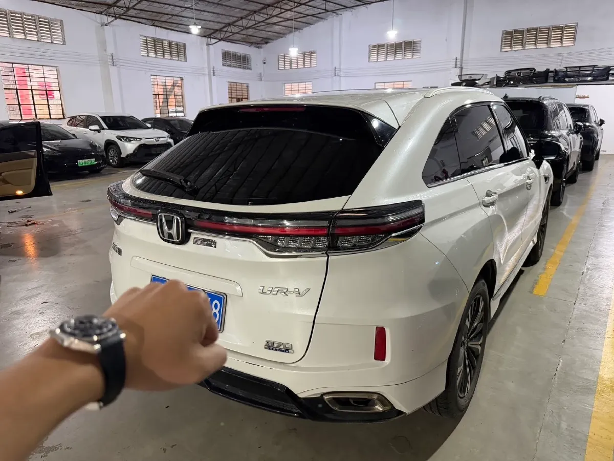 2020 Honda UR-V 2.0T 272HP L4 9AT,autocango,china used car exporter,china ev exporter,chinese used car exporter,chinese used ev exporter