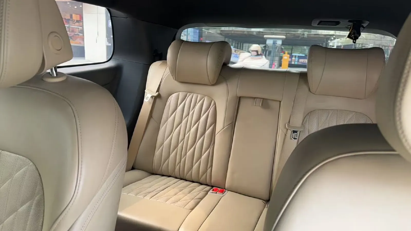 2022 Buick GL8 2.0T 237HP L4 9AT,autocango,china used car exporter,china ev exporter,chinese used car exporter,chinese used ev exporter