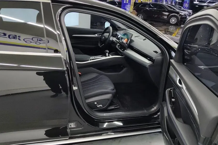 2025 Geely Preface 1.5T 181HP L4 7DCT,autocango,china used car exporter,china ev exporter,chinese used car exporter,chinese used ev exporter