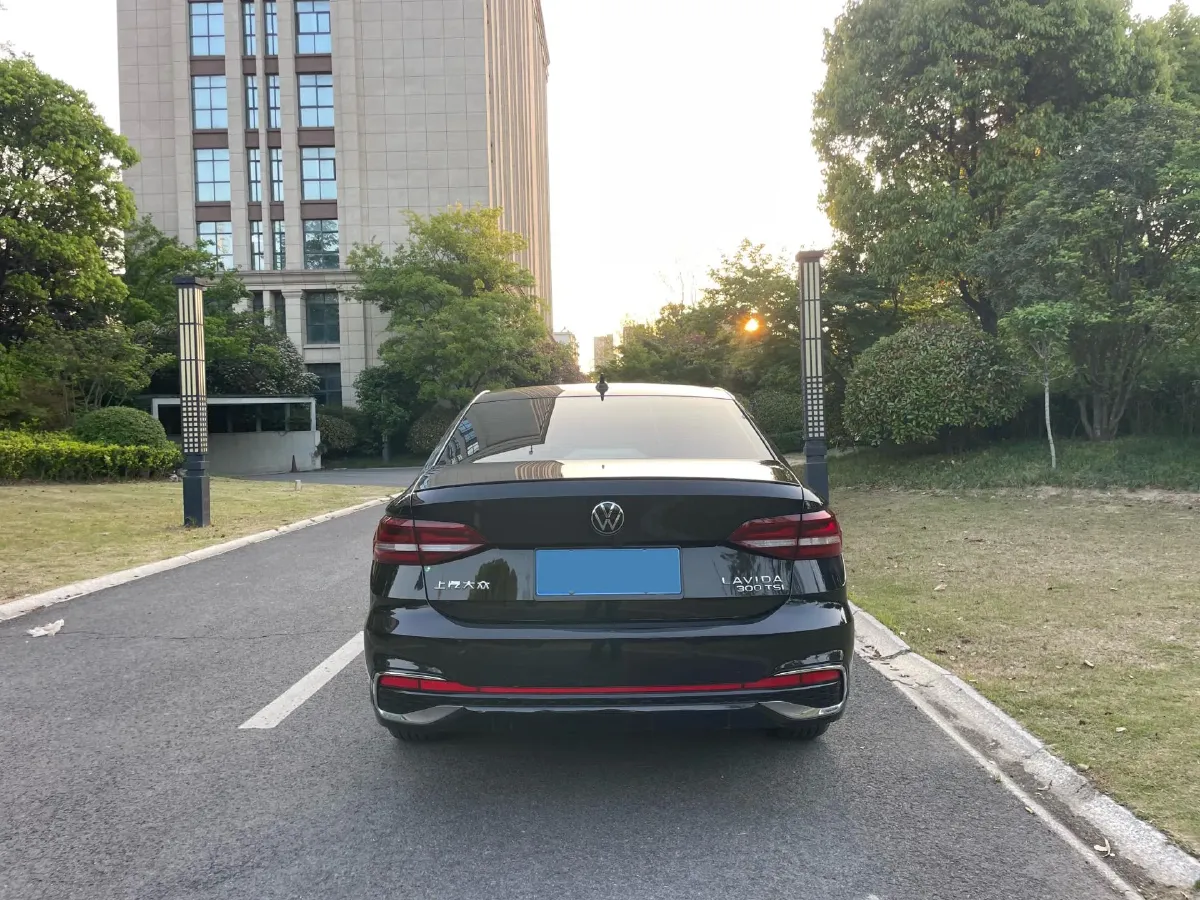 2023 Volkswagen Lavida 1.5T 160HP L4 7DCT,autocango,china used car exporter,china ev exporter,chinese used car exporter,chinese used ev exporter