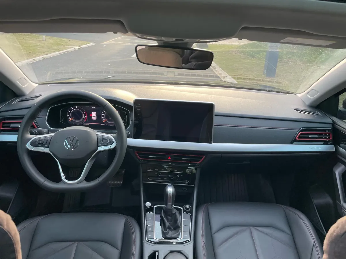 2023 Volkswagen Lavida 1.5T 160HP L4 7DCT,autocango,china used car exporter,china ev exporter,chinese used car exporter,chinese used ev exporter