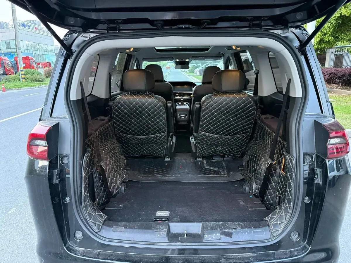 2021 GAC Trumpchi M6 1.5T 169HP L4 6AT,autocango,china used car exporter,china ev exporter,chinese used car exporter,chinese used ev exporter