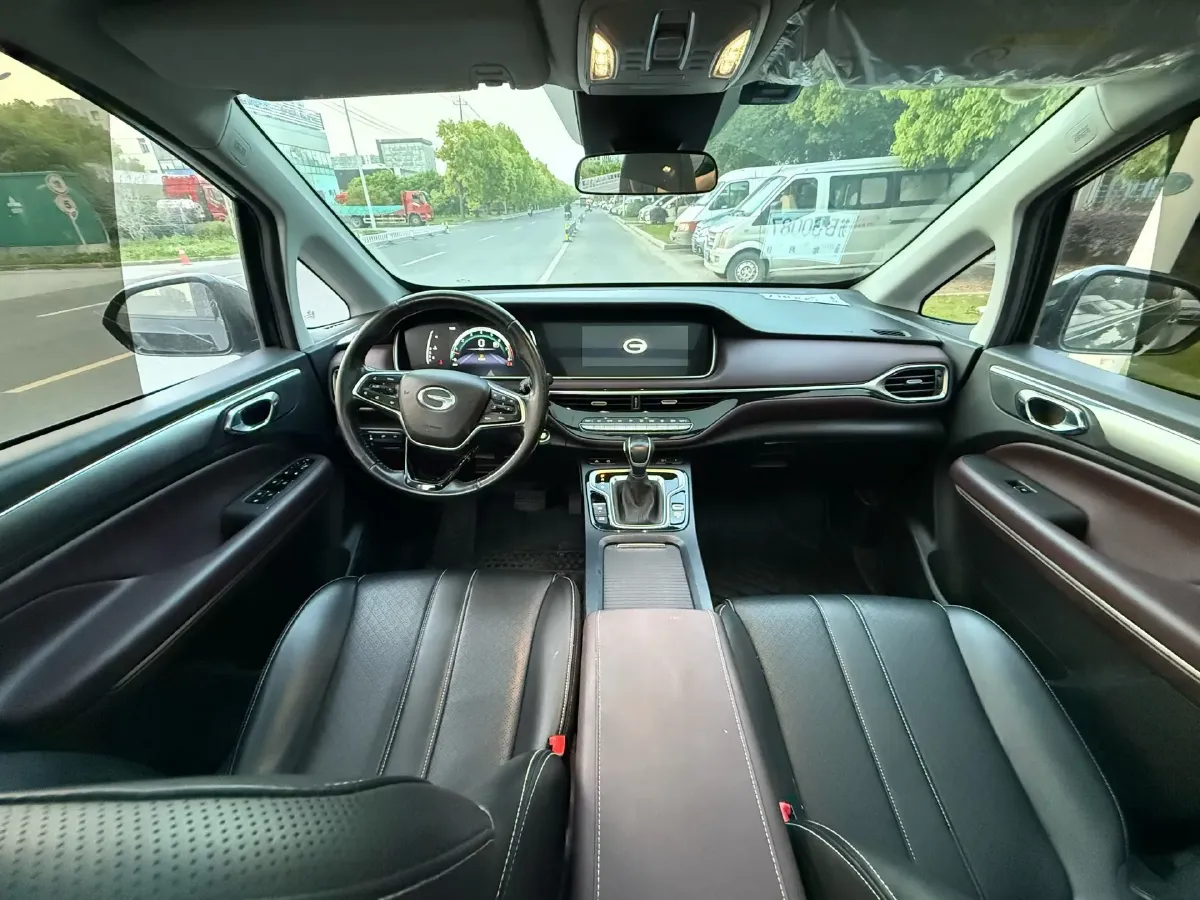 2021 GAC Trumpchi M6 1.5T 169HP L4 6AT,autocango,china used car exporter,china ev exporter,chinese used car exporter,chinese used ev exporter