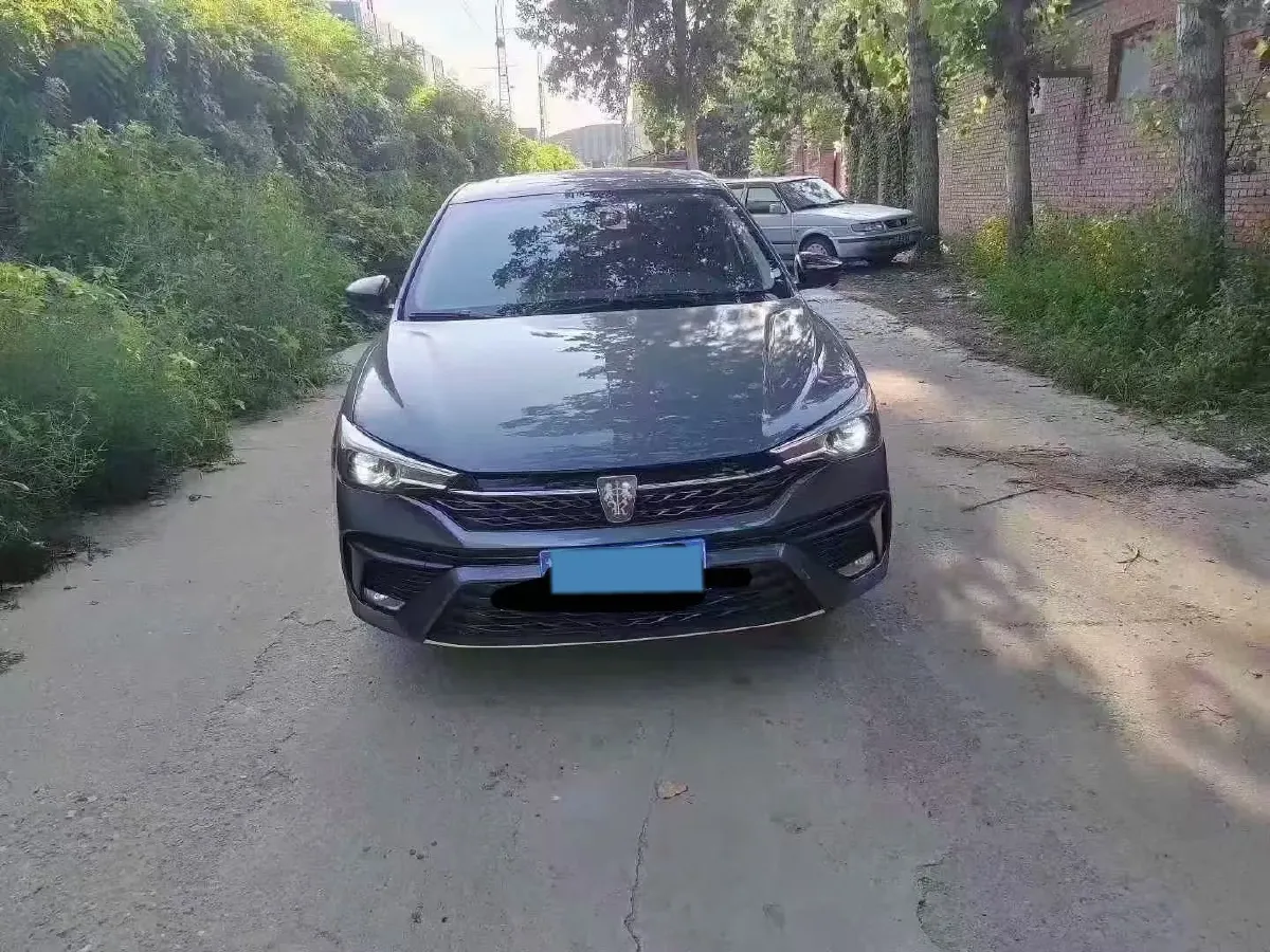 2021 Roewe i5 1.5L 120HP L4 CVT,autocango,china used car exporter,china ev exporter,chinese used car exporter,chinese used ev exporter