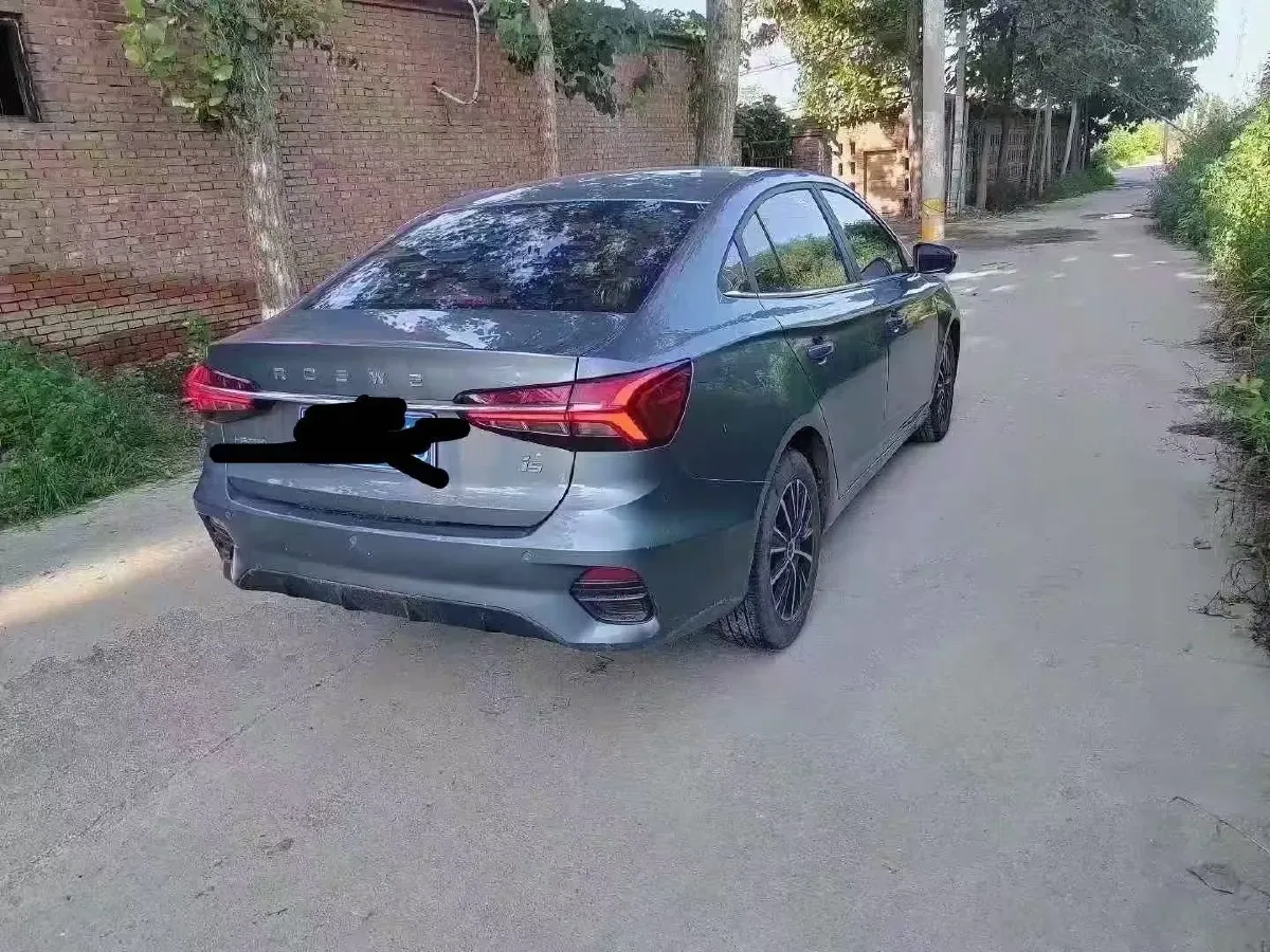 2021 Roewe i5 1.5L 120HP L4 CVT,autocango,china used car exporter,china ev exporter,chinese used car exporter,chinese used ev exporter