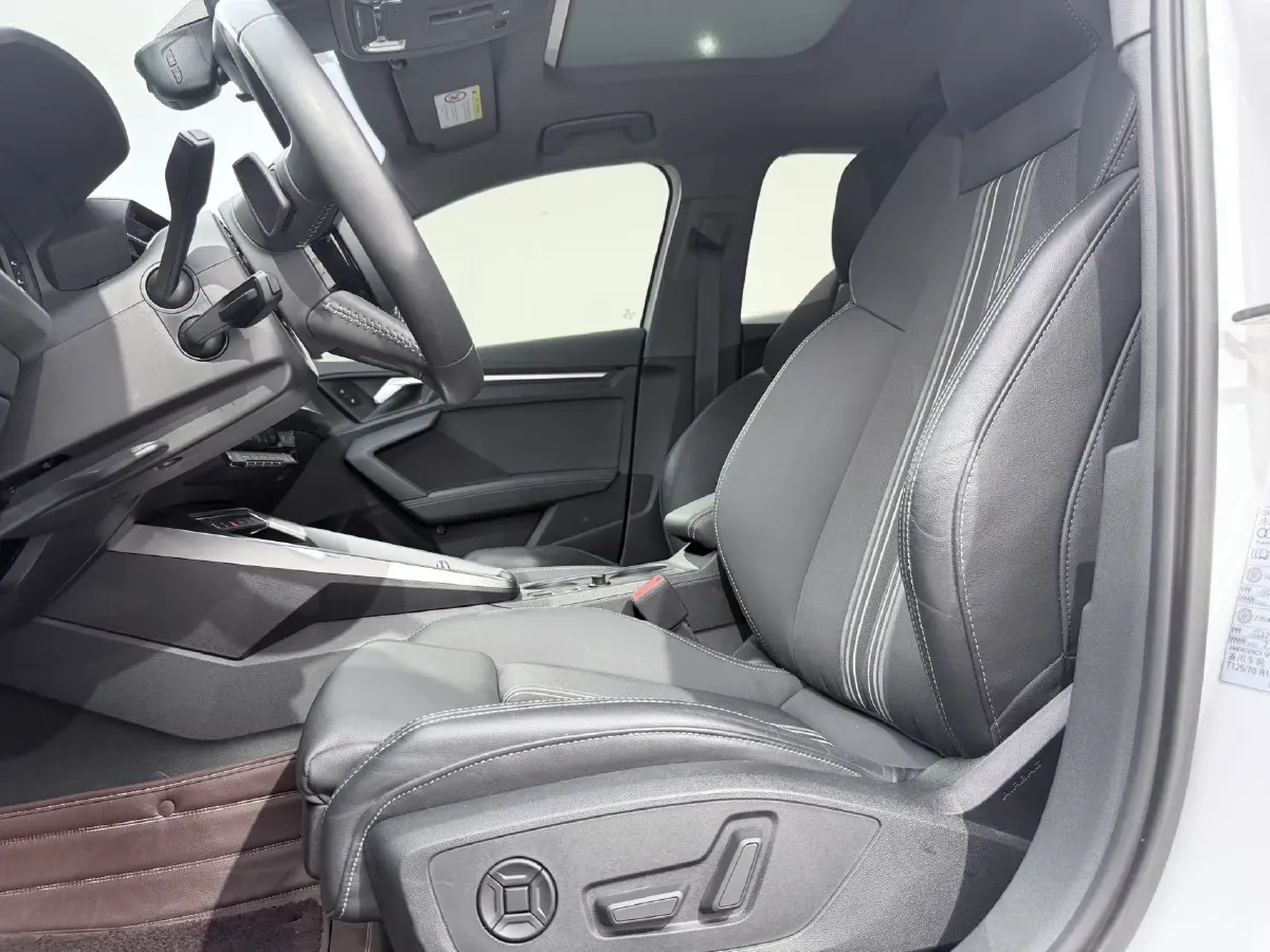 2022 Audi A3 1.4T 150HP L4 7DCT,autocango,china used car exporter,china ev exporter,chinese used car exporter,chinese used ev exporter