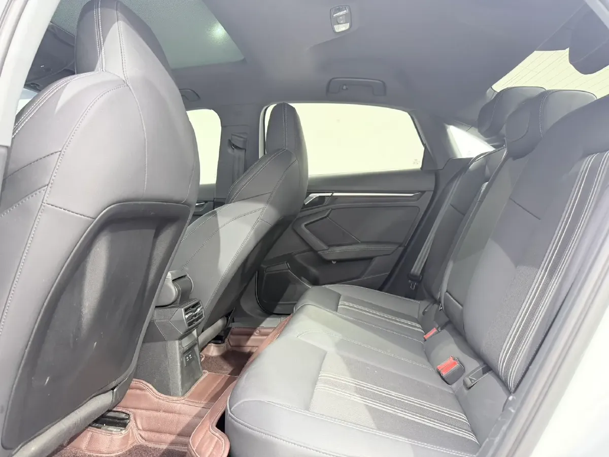 2022 Audi A3 1.4T 150HP L4 7DCT,autocango,china used car exporter,china ev exporter,chinese used car exporter,chinese used ev exporter