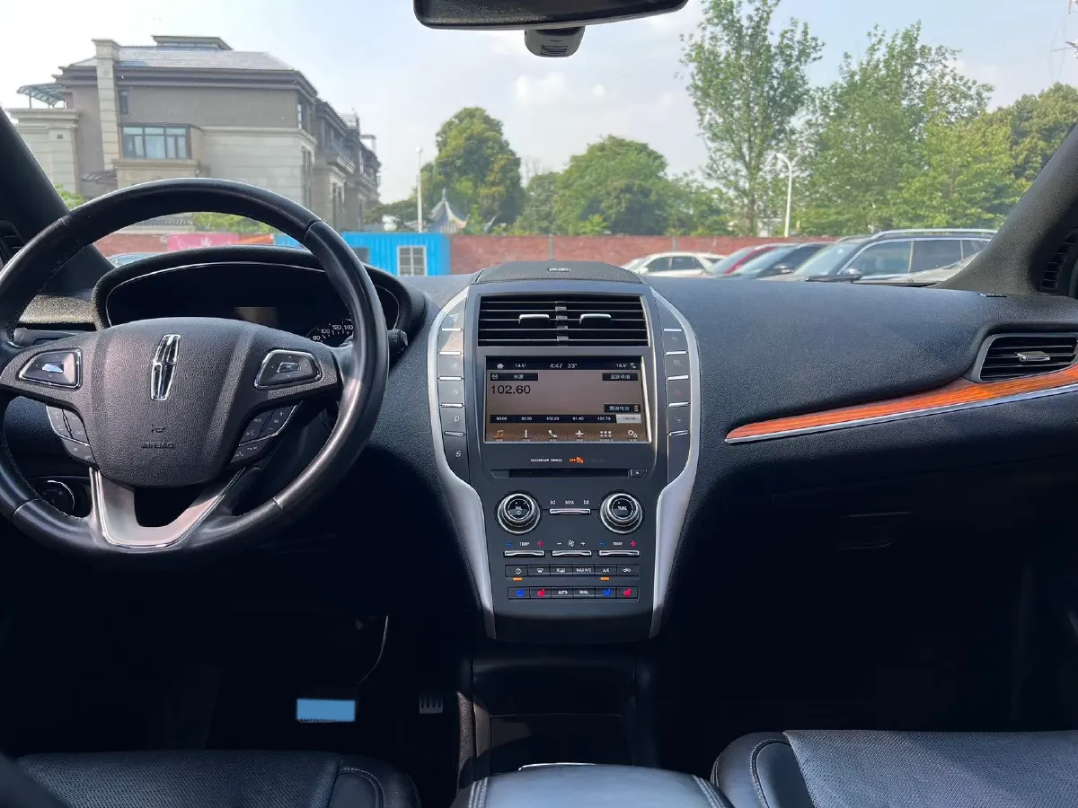 2018 Lincoln MKC 2.0T 253HP L4 6AT,autocango,china used car exporter,china ev exporter,chinese used car exporter,chinese used ev exporter