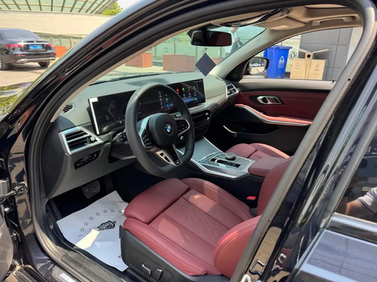 2025 BMW 3 Series 2.0T 245HP L4 8AT,autocango,china used car exporter,china ev exporter,chinese used car exporter,chinese used ev exporter