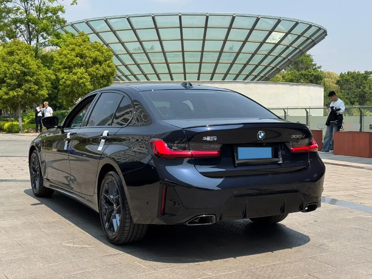 2025 BMW 3 Series 2.0T 245HP L4 8AT,autocango,china used car exporter,china ev exporter,chinese used car exporter,chinese used ev exporter