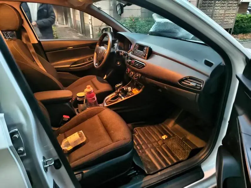 2020 Hyundai Celesta 1.6L 123HP L4 6AT,autocango,china used car exporter,china ev exporter,chinese used car exporter,chinese used ev exporter