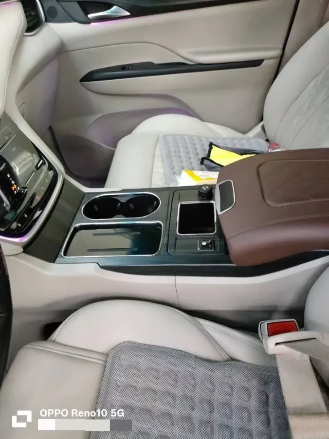 2021 Buick GL8 2.0T 237HP L4 9AT,autocango,china used car exporter,china ev exporter,chinese used car exporter,chinese used ev exporter