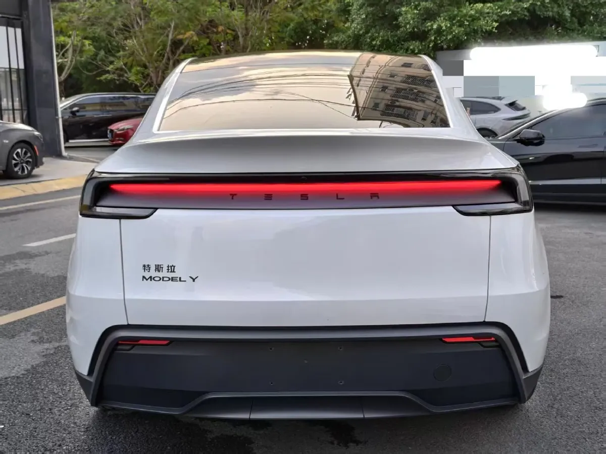 2026 Tesla Model Y BEV,autocango,china used car exporter,china ev exporter,chinese used car exporter,chinese used ev exporter