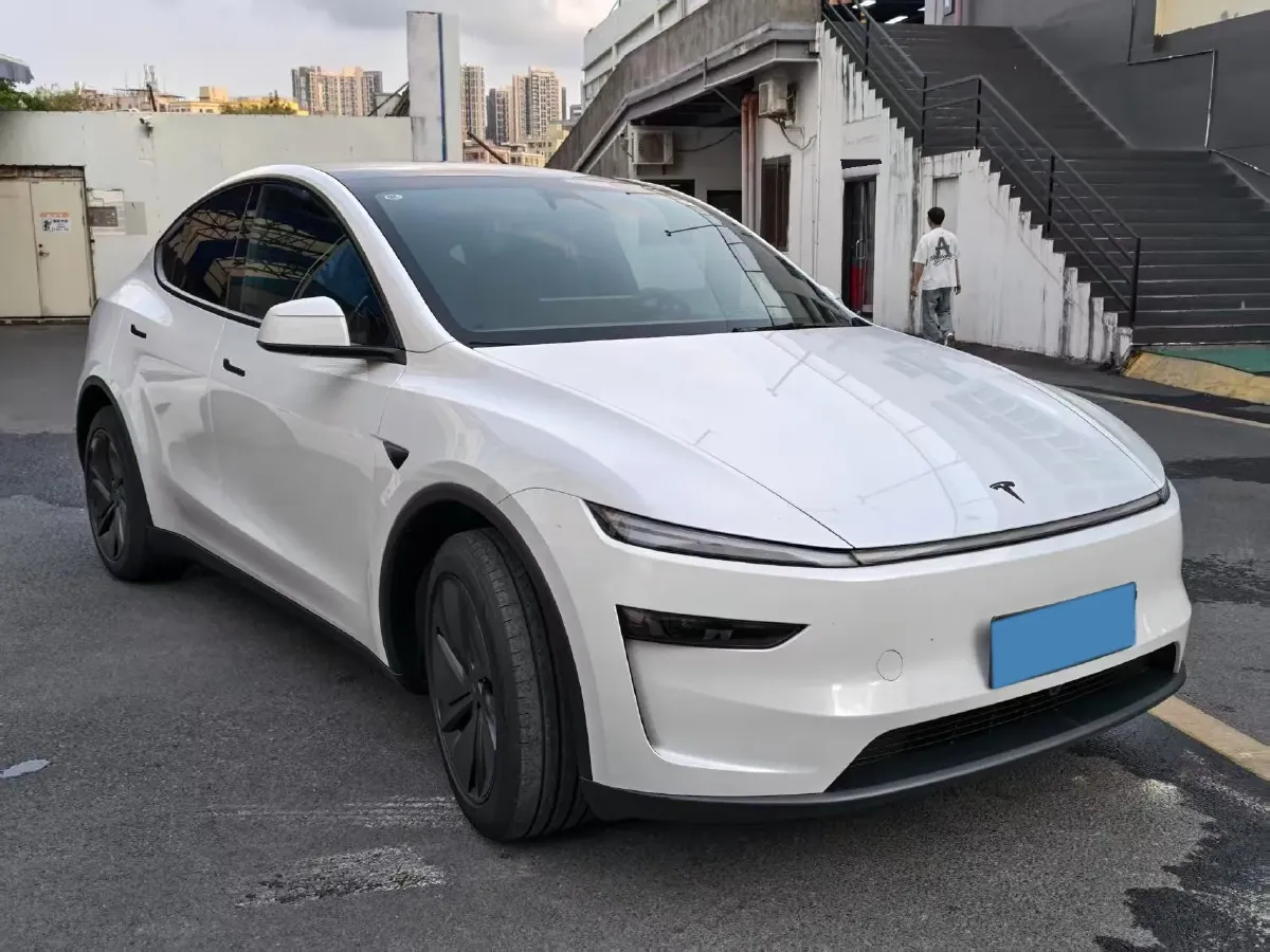 2026 Tesla Model Y BEV,autocango,china used car exporter,china ev exporter,chinese used car exporter,chinese used ev exporter