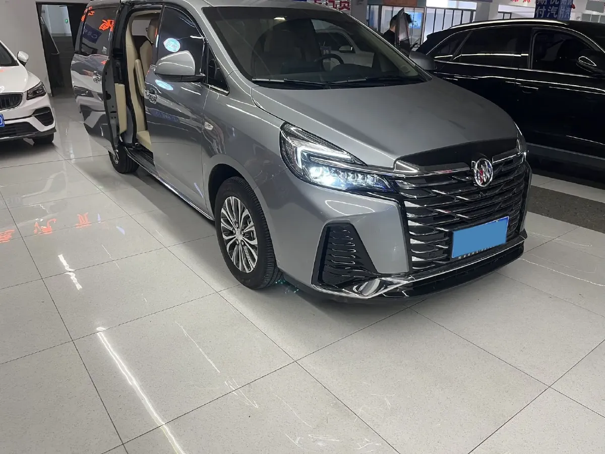 2023 Buick GL8 2.0T 237HP L4 9AT,autocango,china used car exporter,china ev exporter,chinese used car exporter,chinese used ev exporter