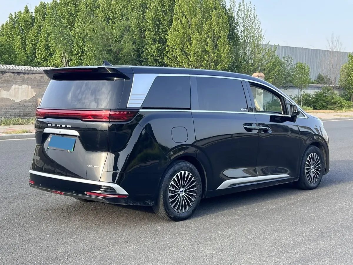 2024 Denza D9 1.5T 139HP L4 E-CVT PHEV 40KWH,autocango,china used car exporter,china ev exporter,chinese used car exporter,chinese used ev exporter