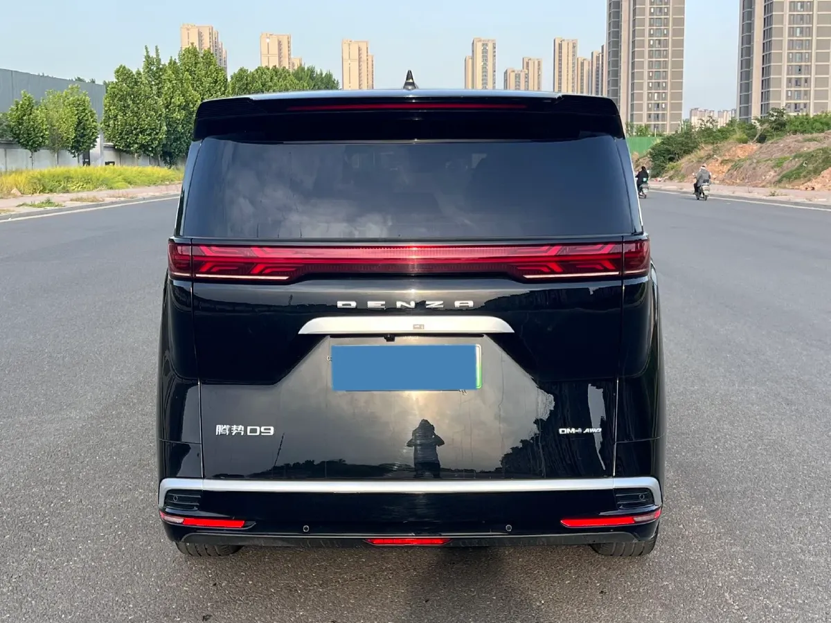 2024 Denza D9 1.5T 139HP L4 E-CVT PHEV 40KWH,autocango,china used car exporter,china ev exporter,chinese used car exporter,chinese used ev exporter
