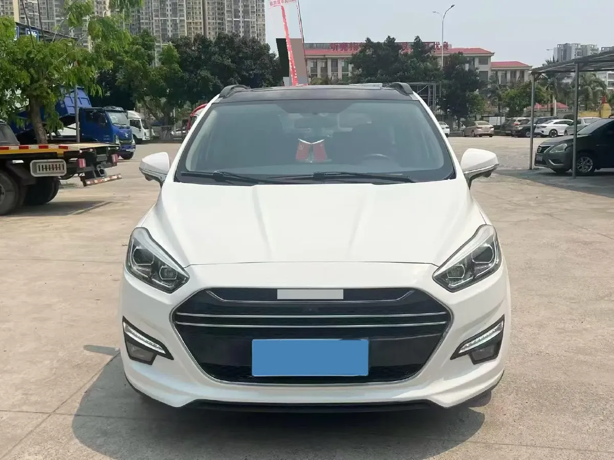 2017 LiFan XuanLang 1.5T 141HP L4 8AT,autocango,china used car exporter,china ev exporter,chinese used car exporter,chinese used ev exporter