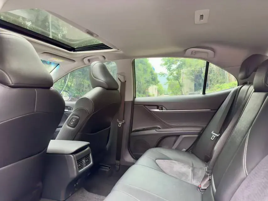 2021 Toyota Camry 2.0L 178HP L4 CVT,autocango,china used car exporter,china ev exporter,chinese used car exporter,chinese used ev exporter