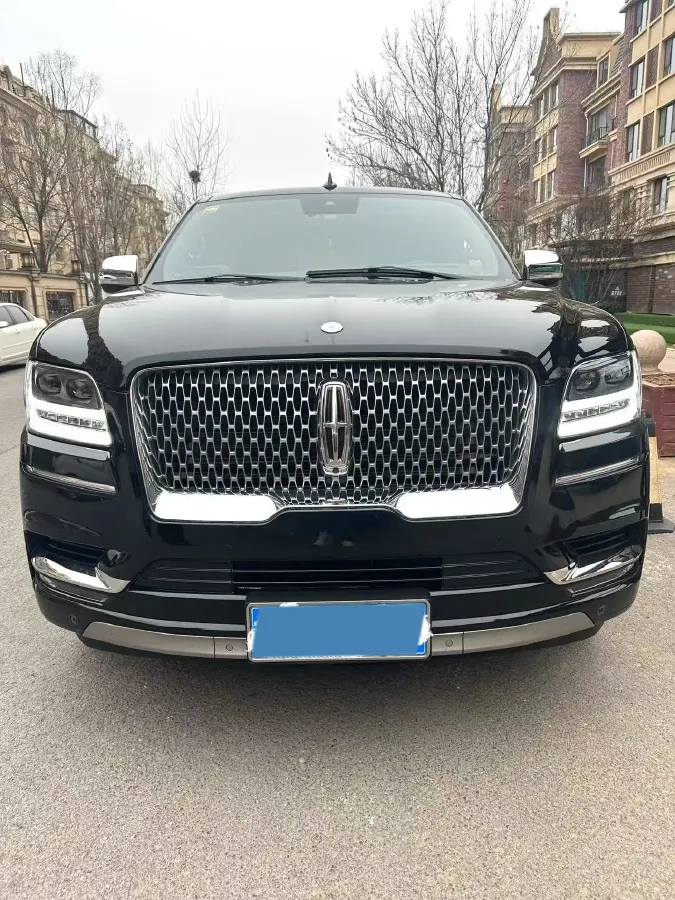 2020 Lincoln Navigator 3.5T 388HP V6 10AT,autocango,china used car exporter,china ev exporter,chinese used car exporter,chinese used ev exporter