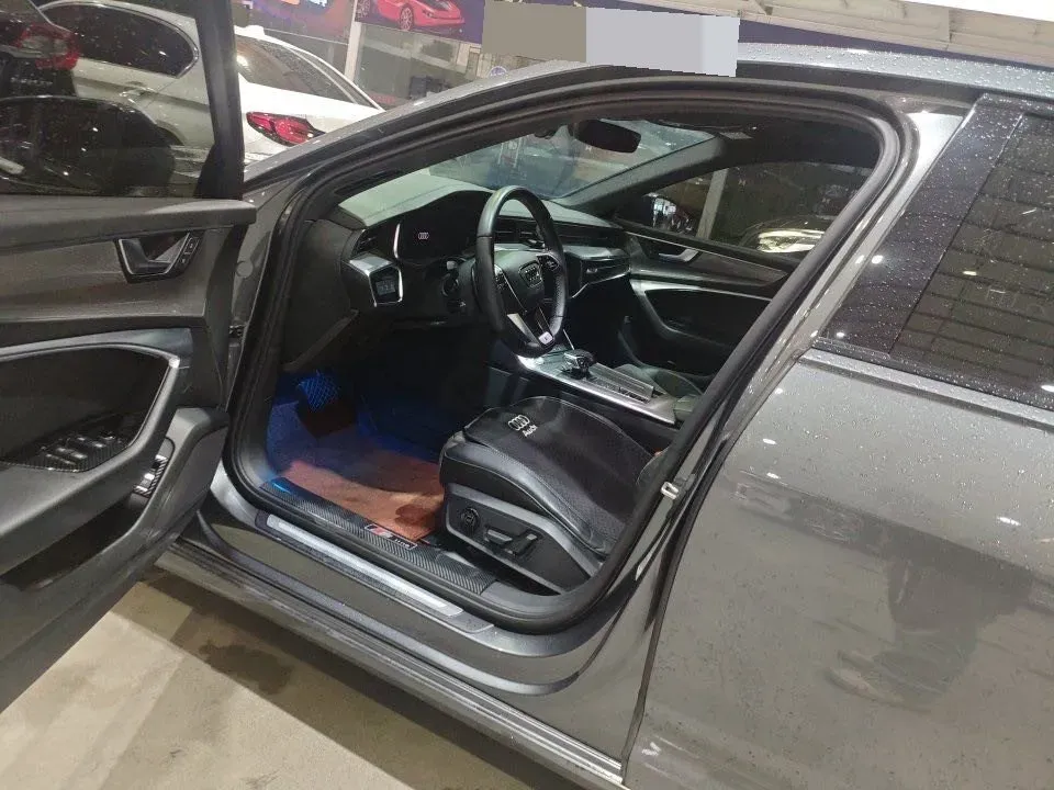 2020 Audi A6L 2.0T 190HP L4 7DCT,autocango,china used car exporter,china ev exporter,chinese used car exporter,chinese used ev exporter