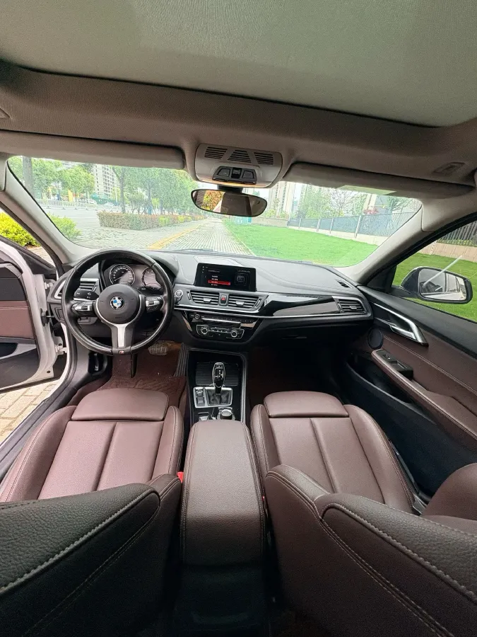 2020 BMW 1 Series 1.5T 140HP L3 7DCT,autocango,china used car exporter,china ev exporter,chinese used car exporter,chinese used ev exporter